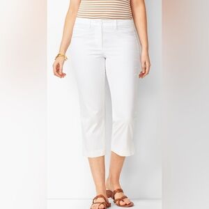 TALBOTS NWOT Perfect Skimmer size 14P color White slit in bottom